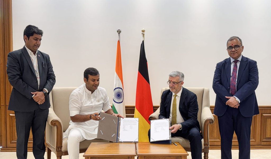 MIT-WPU and BSBI representatives sign MoU to formalise strategic partnership